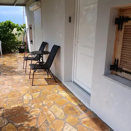 Nafplio Garden House * Nea Tiryntha
