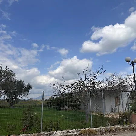 Nafplio Garden House *
